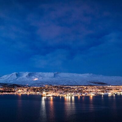 ISLAND Nordlichter und heisse Quellen 4