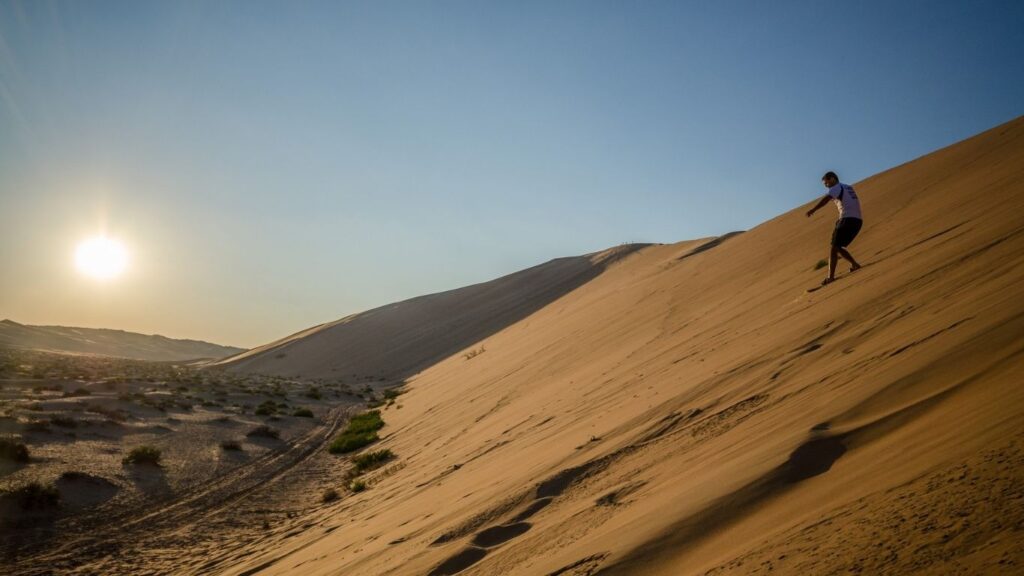Sandbaord Fahren Dubai Ausflug